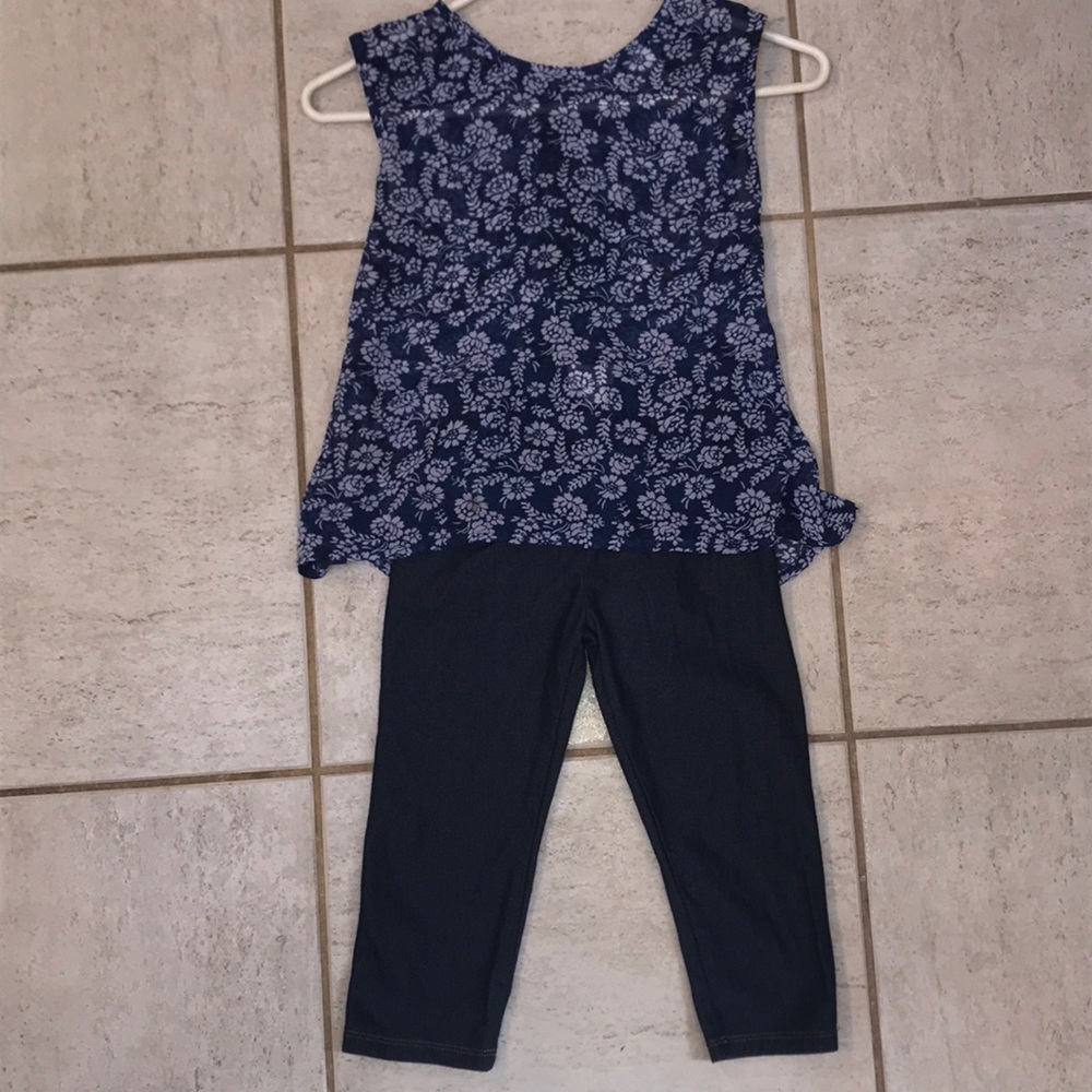 😮Girl 2 piece set Sz 7/8 SALE 😮